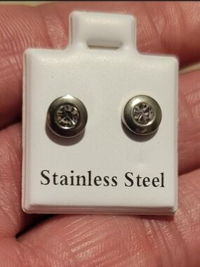 🌈5 For $20🌈 Stainless Steel Crystal Stud Earrings